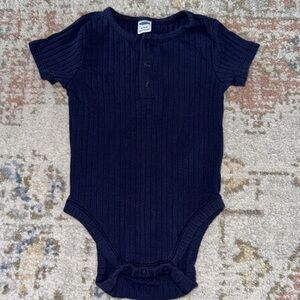 Old Navy Blue Solid Rib-Knit Henley Bodysuit | 6-12M